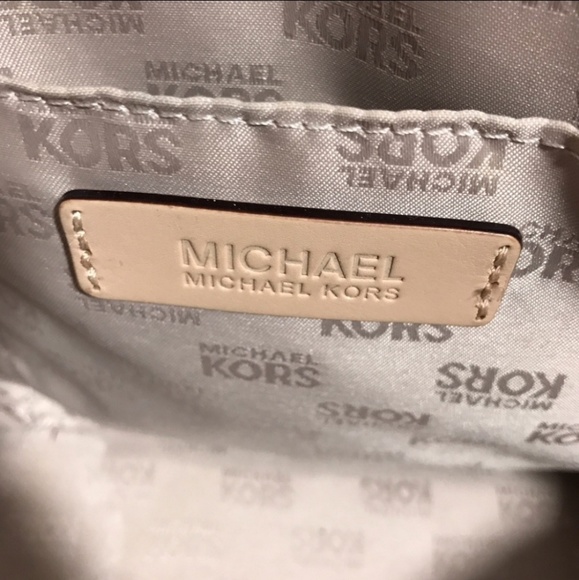 Michael Kors bag - Picture 5 of 8